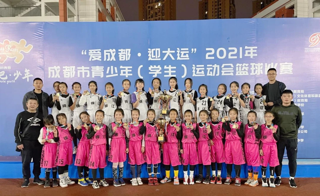 如何根据篮球比赛的不同阶段调整力量训练强度?_0